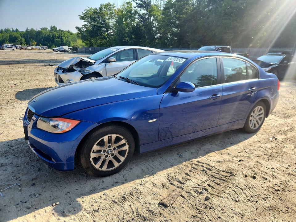 BMW 328 2007 with VIN WBAVC73517KP32890 - Photo from auction