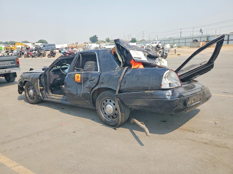 Снимка 2 от търг – 2008 FORD CROWN VICTORIA с VIN 2FAHP71V38X136918