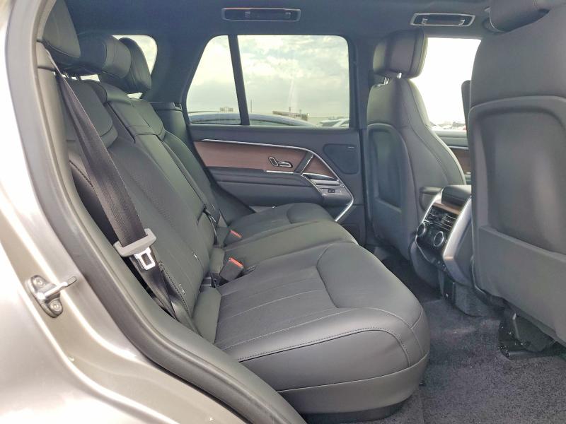 Photo 11 from auction – 2025 LAND ROVER RANGE ROVER with VIN SALKP9FU0SA294542