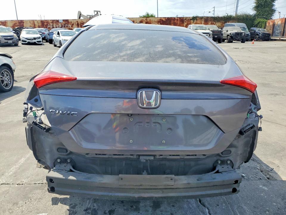 Photo 6 from auction – 2016 HONDA CIVIC with VIN 2HGFC2F71GH537730