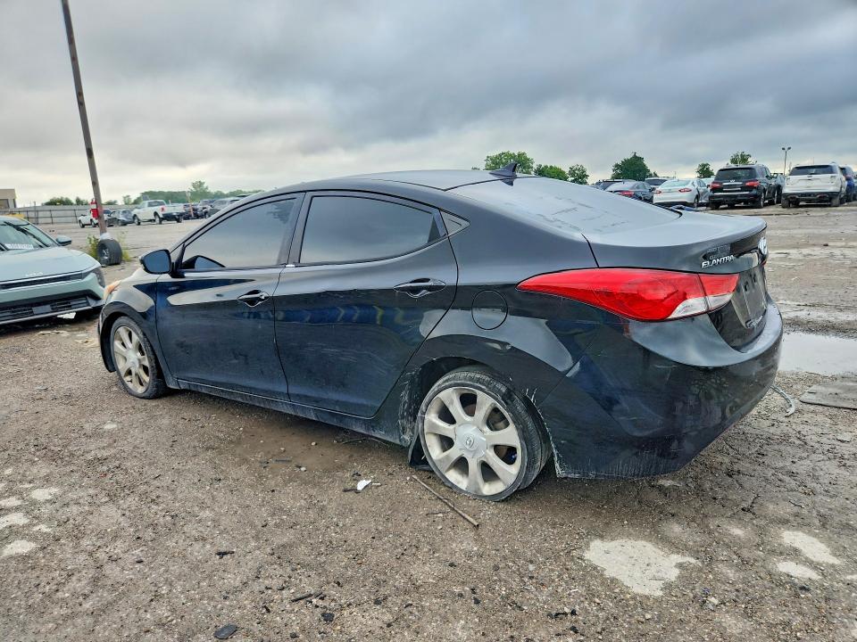 Photo 2 from auction – 2011 HYUNDAI ELANTRA with VIN KMHDH4AE0BU128791