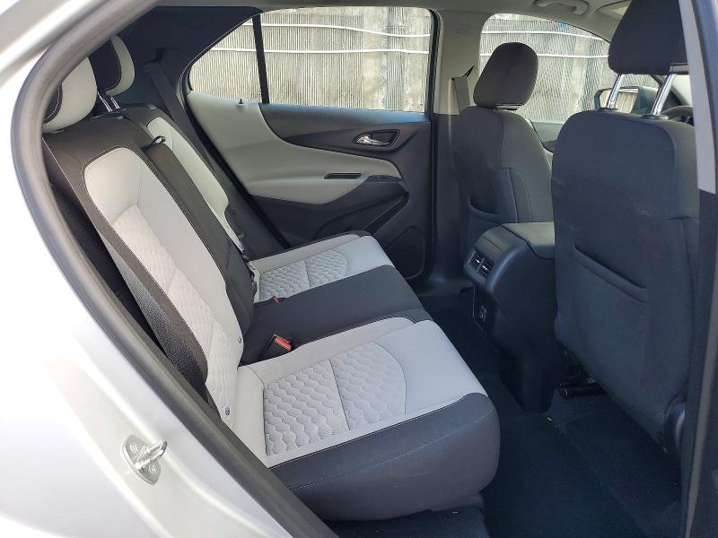 Photo 10 from auction – 2019 CHEVROLET EQUINOX with VIN 2GNAXHEV0K6144314