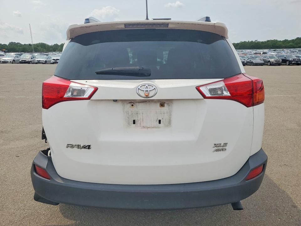 Photo 6 from auction – 2013 TOYOTA RAV4 with VIN JTMRFREV5DD010049