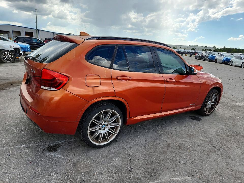 Photo 3 from auction – 2013 BMW X1 with VIN WBAVM1C50DVW41758