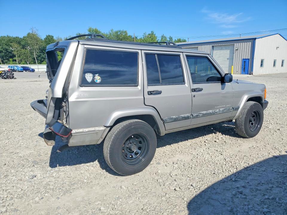 Снимка 3 от търг – 2001 JEEP CHEROKEE с VIN 1J4FF48S41L556246
