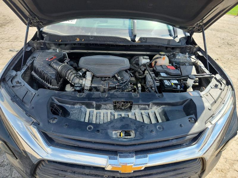 Photo 12 from auction – 2020 CHEVROLET BLAZER with VIN 3GNKBHRSXLS560067