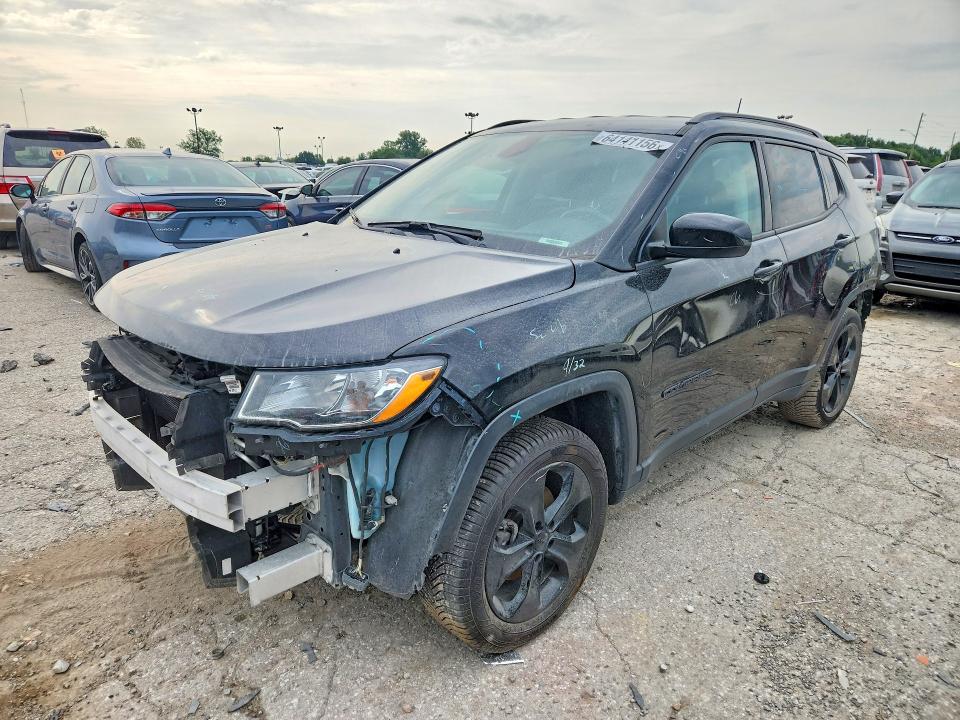 JEEP COMPASS 2018 with VIN 3C4NJDBB3JT325447 - Photo from auction