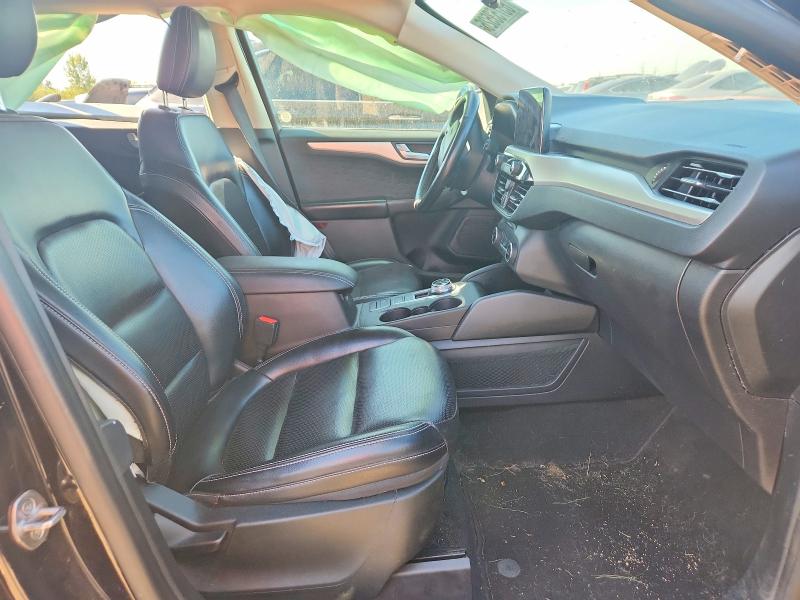 Photo 7 from auction – 2020 FORD ESCAPE with VIN 1FMCU9H91LUA11994