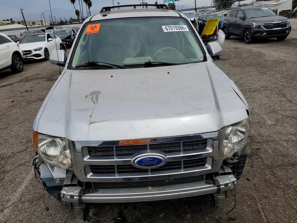 Photo 5 from auction – 2011 FORD ESCAPE with VIN 1FMCU4K38BKB98314