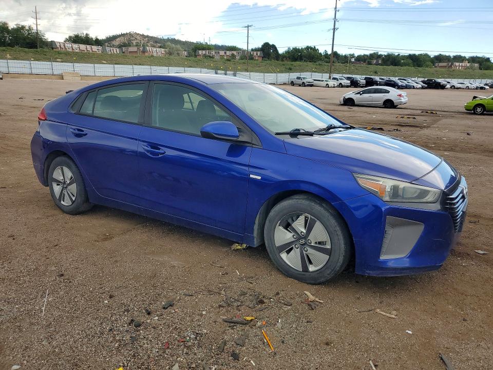 Photo 4 from auction – 2019 HYUNDAI IONIQ with VIN KMHC65LC1KU175055
