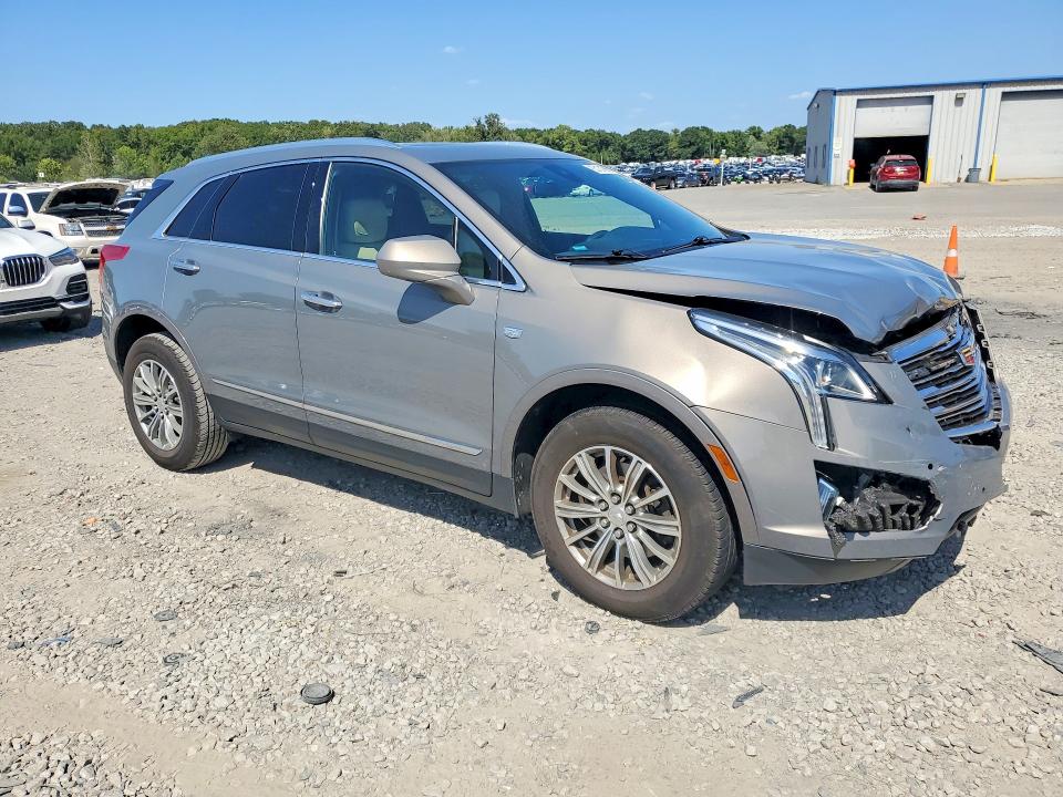Photo 4 from auction – 2018 CADILLAC XT5 with VIN 1GYKNCRS2JZ117344