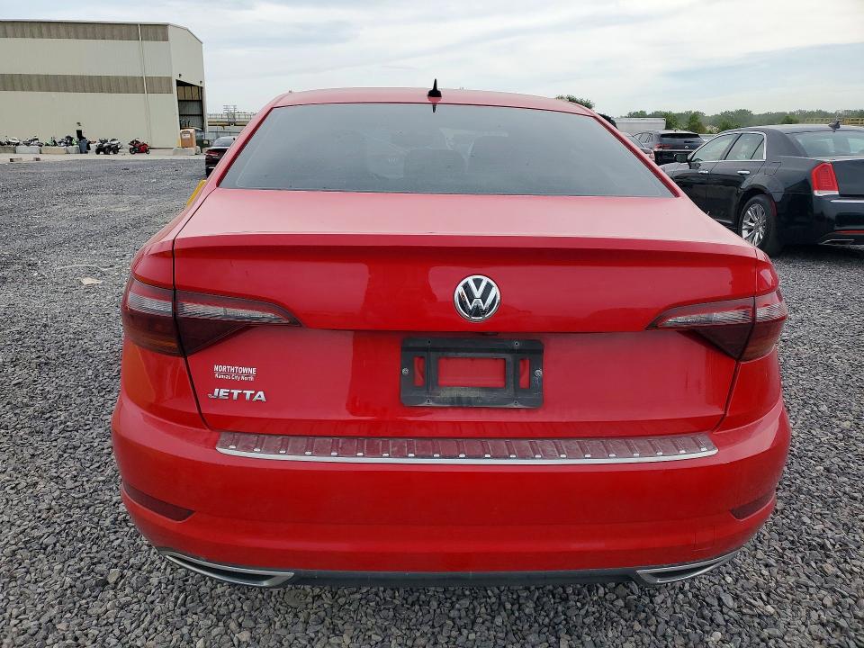 Photo 6 from auction – 2019 VOLKSWAGEN JETTA with VIN 3VWCB7BU1KM256144