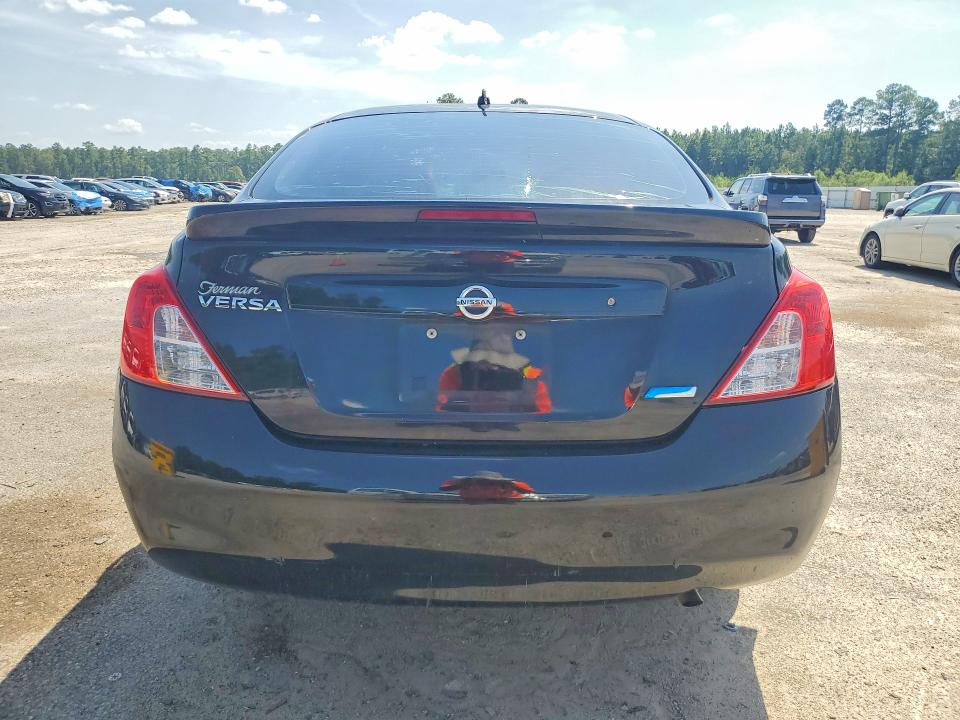 Photo 6 from auction – 2013 NISSAN VERSA with VIN 3N1CN7APXDL858476