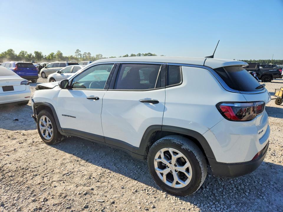 Photo 2 from auction – 2024 JEEP COMPASS with VIN 3C4NJDANXRT171214