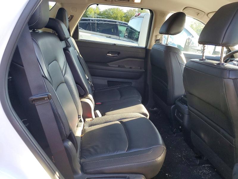 Снимка 11 от търг – 2024 NISSAN PATHFINDER с VIN 5N1DR3CC5RC210227