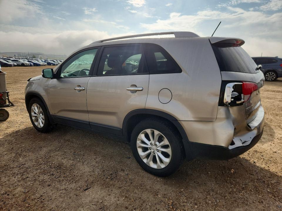 Photo 2 from auction – 2015 KIA SORENTO with VIN 5XYKUDA78FG585929