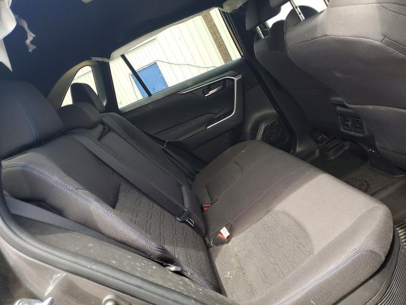Photo 11 from auction – 2022 TOYOTA RAV4 with VIN 4T3T6RFV4NU089383
