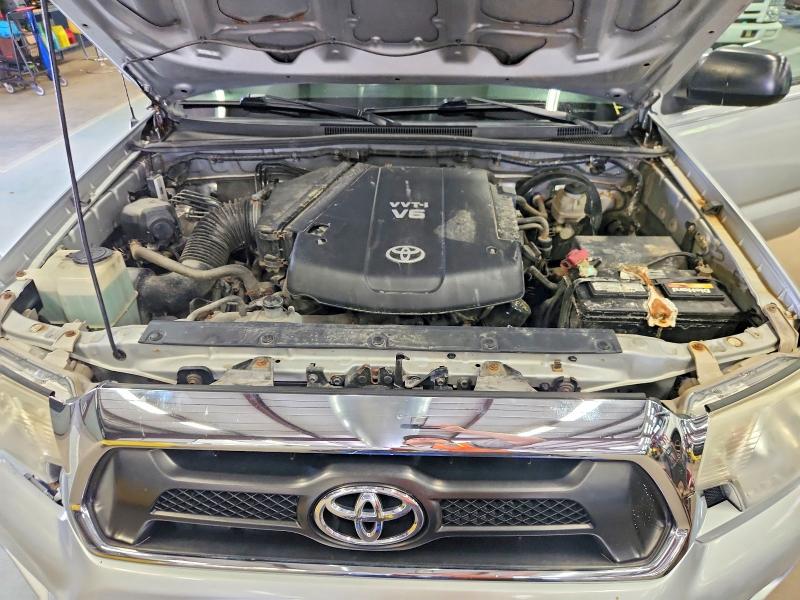 Photo 11 from auction – 2012 TOYOTA TACOMA with VIN 3TMLU4EN3CM099282