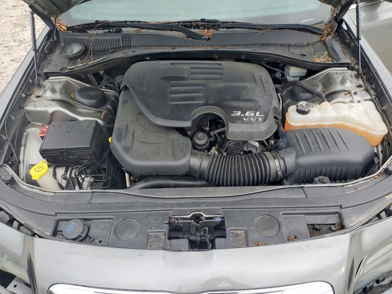 Photo 11 from auction – 2012 CHRYSLER 300 with VIN 2C3CCABG1CH289575