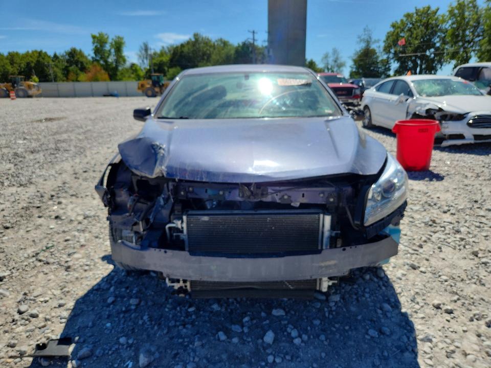 Photo 5 from auction – 2013 CHEVROLET MALIBU with VIN 1G11B5SA1DF333028