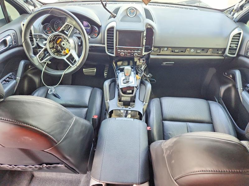 Photo 8 from auction – 2016 PORSCHE CAYENNE with VIN WP1AB2A25GLA95639