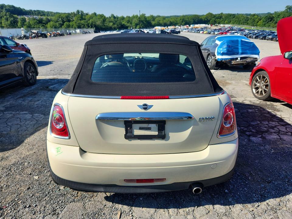 Photo 6 from auction – 2015 MINI COOPER with VIN WMWZN3C50FT861605