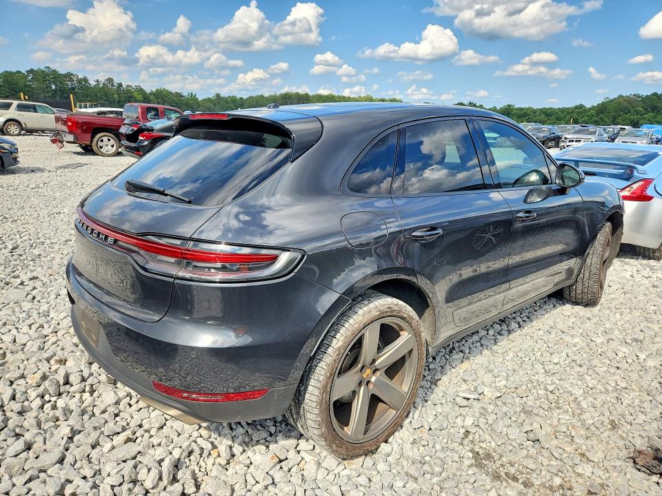 Photo 3 from auction – 2020 PORSCHE MACAN with VIN WP1AA2A55LLB10406