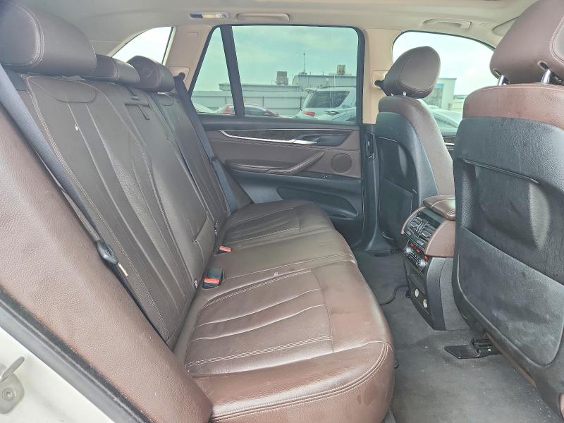 Photo 10 from auction – 2015 BMW X5 with VIN 5UXKR2C5XF0H39095
