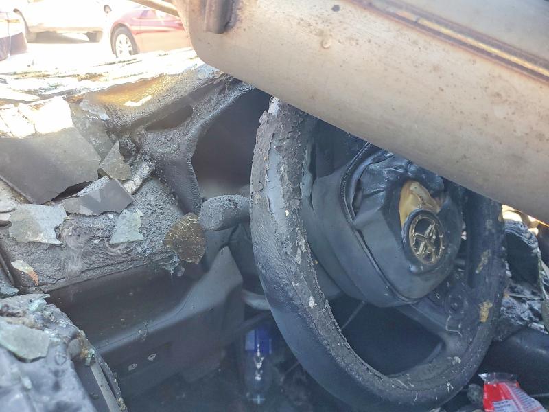 Photo 9 from auction – 2022 TOYOTA RAV4 with VIN 2T3BWRFV2NW146692