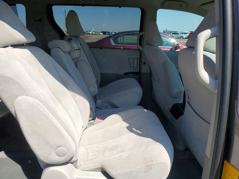 Photo 11 from auction – 2013 TOYOTA SIENNA with VIN 5TDKK3DC1DS366559