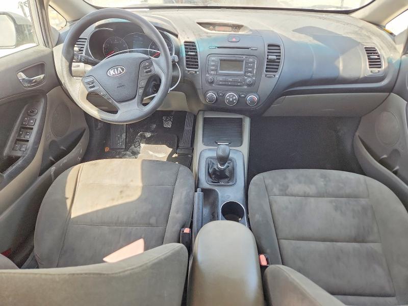 Photo 8 from auction – 2016 KIA FORTE with VIN KNAFK4A60G5610571