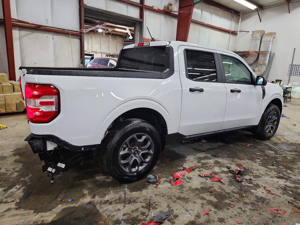 Photo 3 from auction – 2023 FORD MAVERICK with VIN 3FTTW8E32PRA74754