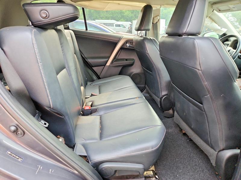 Photo 11 from auction – 2013 TOYOTA RAV4 with VIN 2T3DFREV2DW114334