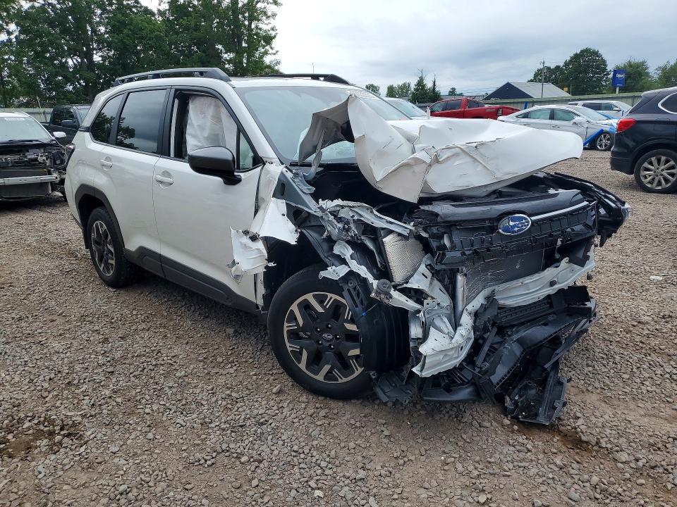 Photo 4 from auction – 2025 SUBARU FORESTER with VIN JF2SLDDC8SH610326