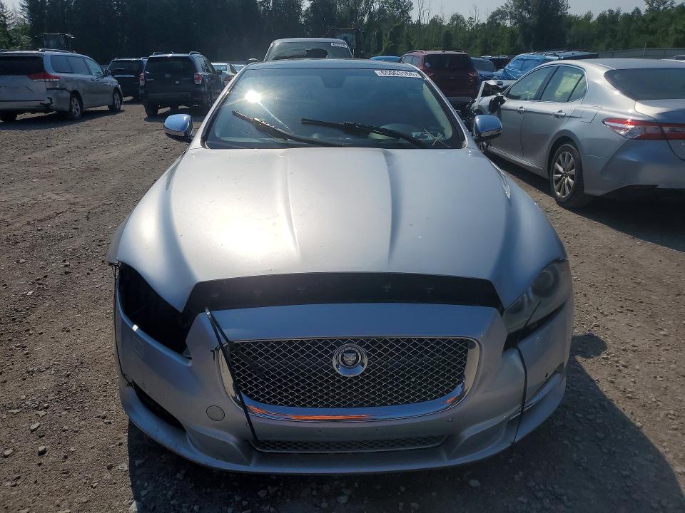 Photo 5 from auction – 2012 JAGUAR XJL with VIN SAJWA2GB9CLV32409