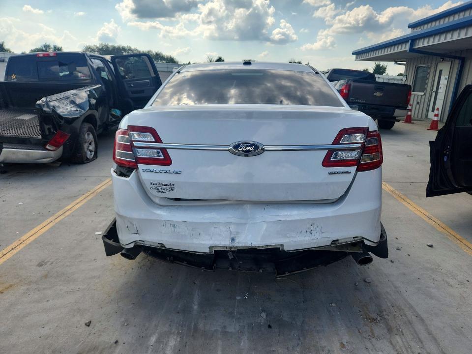 Photo 6 from auction – 2017 FORD TAURUS with VIN 1FAHP2D82HG110244