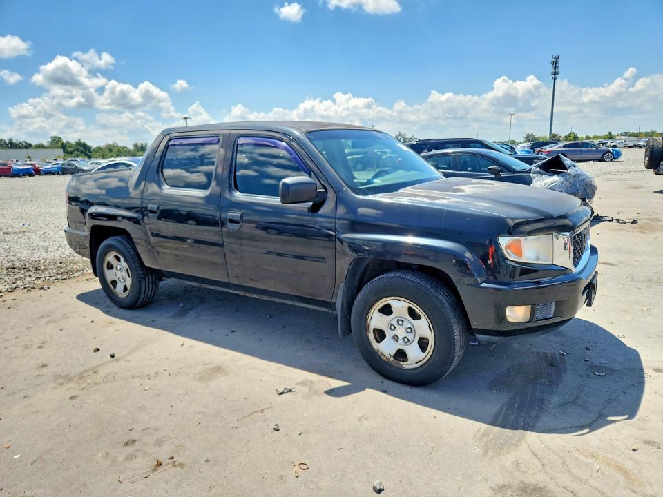 Photo 4 from auction – 2011 HONDA RIDGELINE with VIN 5FPYK1F26BB003704