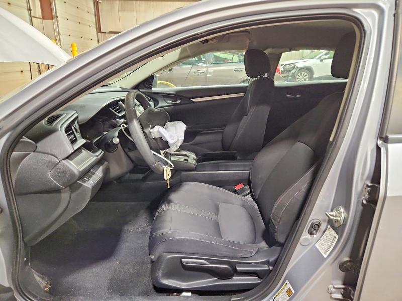 Photo 7 from auction – 2018 HONDA CIVIC with VIN 2HGFC2F57JH530870