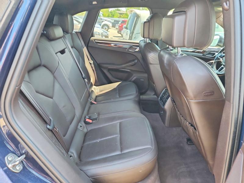 Фото 11 с аукциона – 2015 PORSCHE MACAN с VIN WP1AB2A51FLB69986