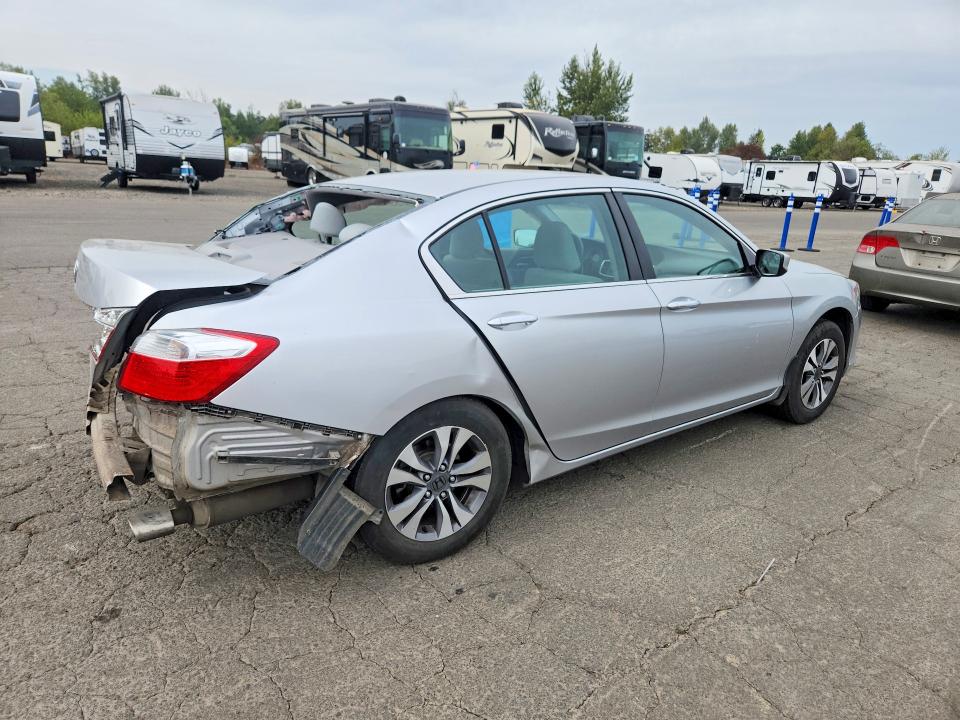 Снимка 3 от търг – 2013 HONDA ACCORD с VIN 1HGCR2F34DA198163