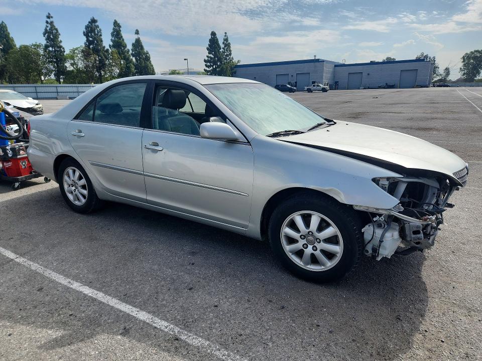 Photo 4 from auction – 2002 TOYOTA CAMRY with VIN JTDBF30K620005894