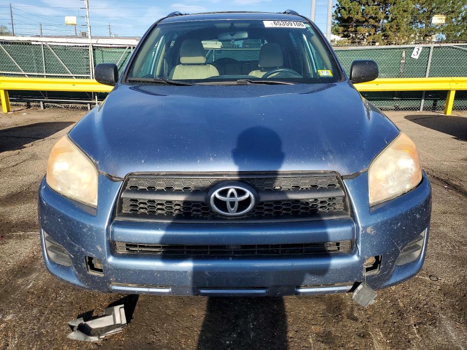 Photo 5 from auction – 2011 TOYOTA RAV4 with VIN JTMJF4DV1B5039198