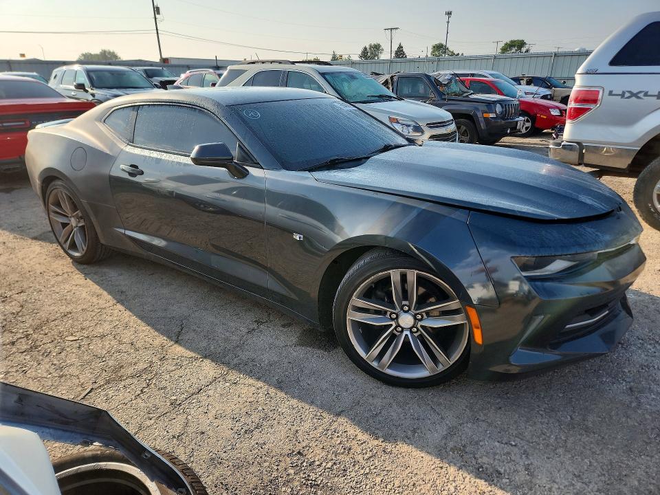 Photo 4 from auction – 2018 CHEVROLET CAMARO with VIN 1G1FB1RS8J0156957