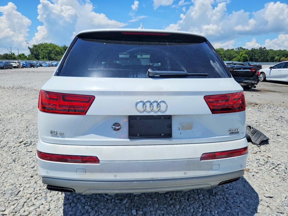 Photo 6 from auction – 2018 AUDI Q7 with VIN WA1LAAF70JD049448