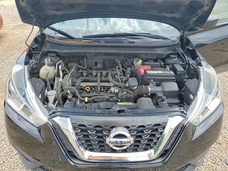Снимка 11 от търг – 2018 NISSAN KICKS с VIN 3N1CP5CU6JL522109