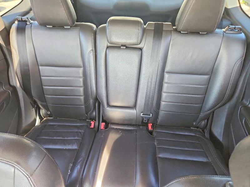 Photo 10 from auction – 2013 FORD ESCAPE with VIN 1FMCU0HX0DUB57220