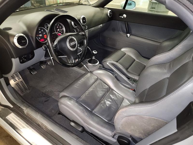 Photo 8 from auction – 2001 AUDI TT with VIN TRUUT28N211006694