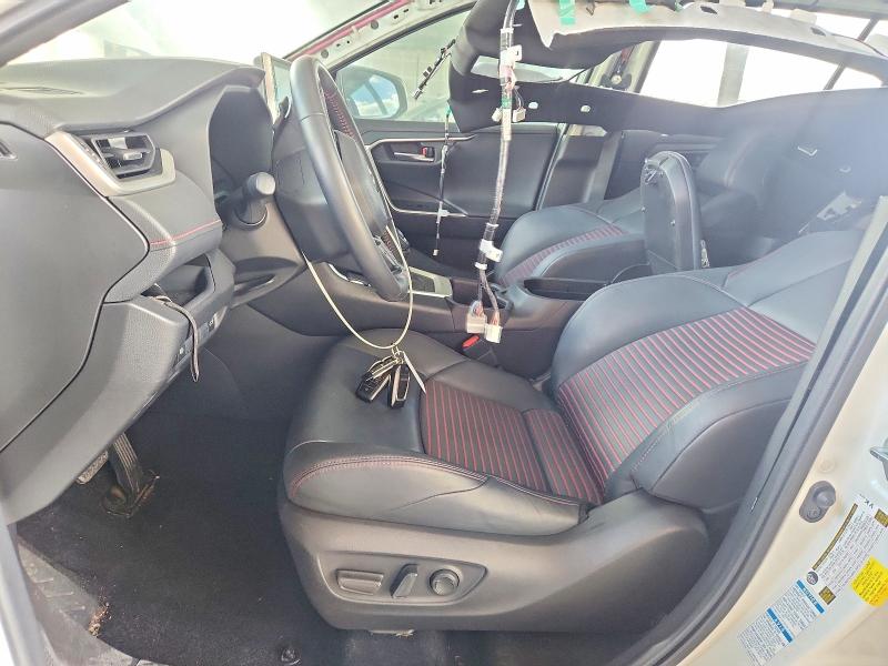 Photo 7 from auction – 2022 TOYOTA RAV4 PRIME with VIN JTMEB3FVXND079374