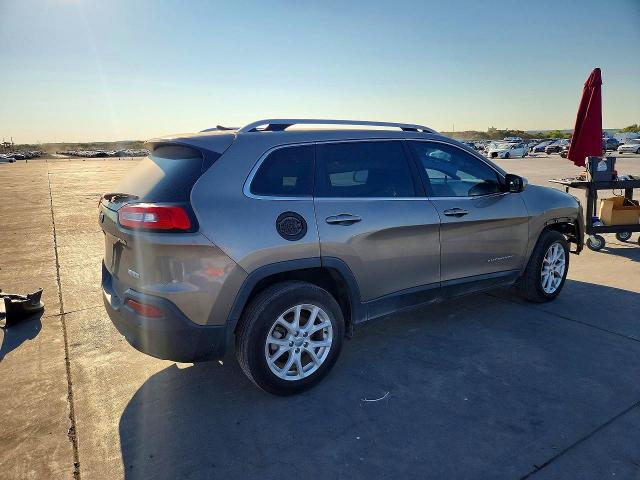 Photo 3 from auction – 2017 JEEP CHEROKEE with VIN 1C4PJLCB4HW644412