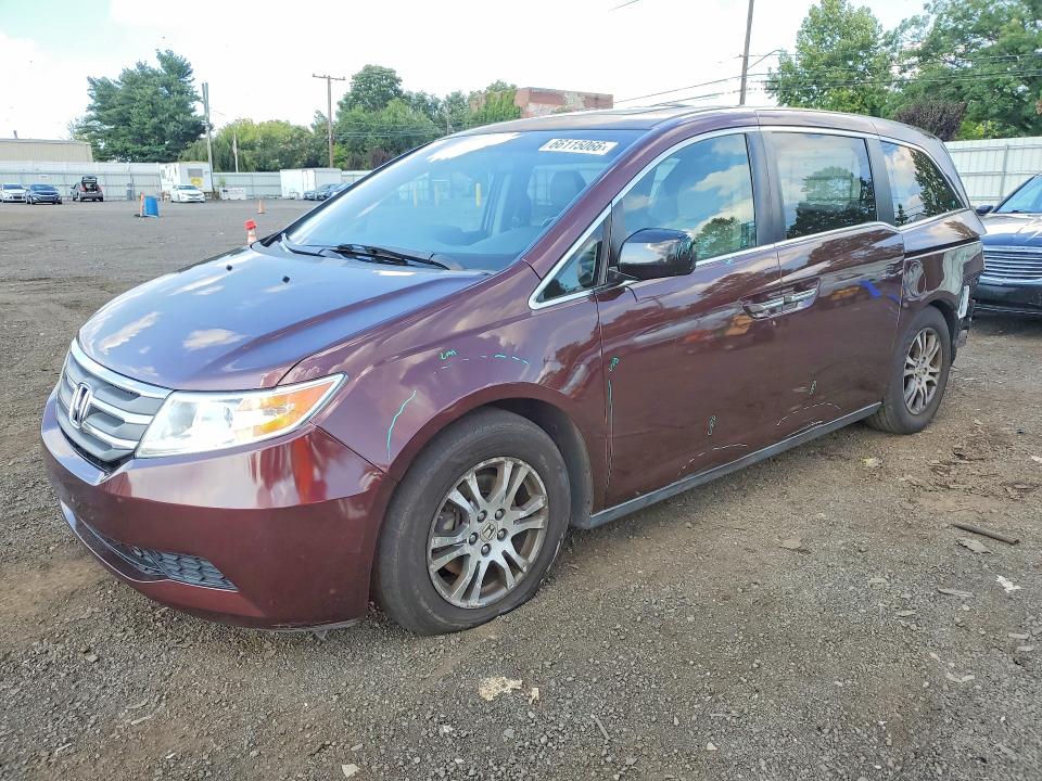 HONDA ODYSSEY 2012 with VIN 5FNRL5H64CB095494 - Photo from auction
